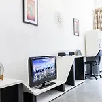 Stunning Maboneng Precinct Studio Apartment At 12 Decades Building