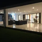 Garden Of Eden Mansion - Entertainment Haven