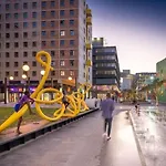 Private Apartment In Jewel City
