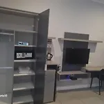 Tripleg Apartments 5