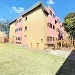 Lalala Hotel