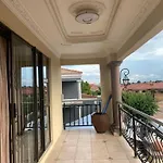 At Blessed Bnb - Private En-Suite Room In Home With Jacuzzi
