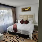Palm Continental Hotel