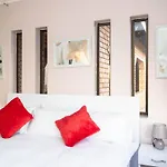 Heri Bed & Breakfast