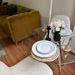 Colosseum Apartments