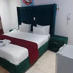 Gold Crown International Hotel