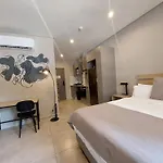 Executive Blackbrick Apartment