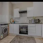 2Bed In Sandton City