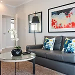Elegant 1 Bed Apartment 5G Wi-Fi Netflix Inverter