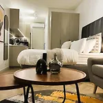 Sunset Studio At One Rosebank