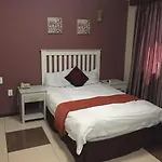 Fordsburg Inn