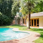 Noraclox River Club