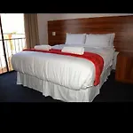 Alfa Mayfair Executive Hotel