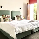 Melville Manor Guest House