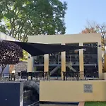 Ten Bompas Hotel