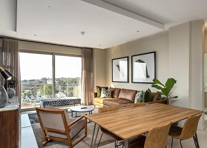 715 The Tyrwhitt - Rosebank