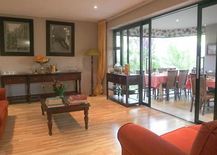 Fatmols Guest Lodge