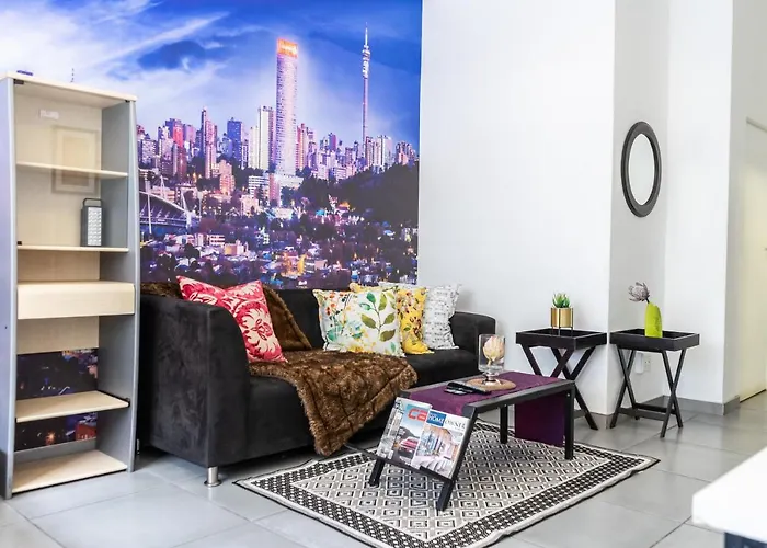 Stunning Maboneng Precinct Studio Apartment At 12 Decades Building