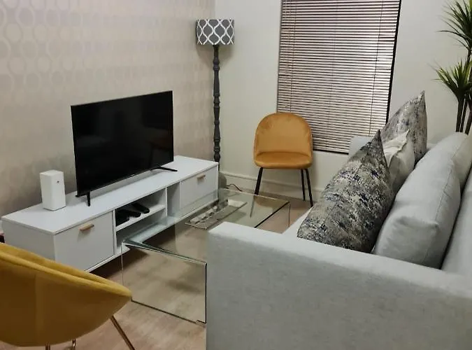 Modern One Bedroom Apartment In Rivonia