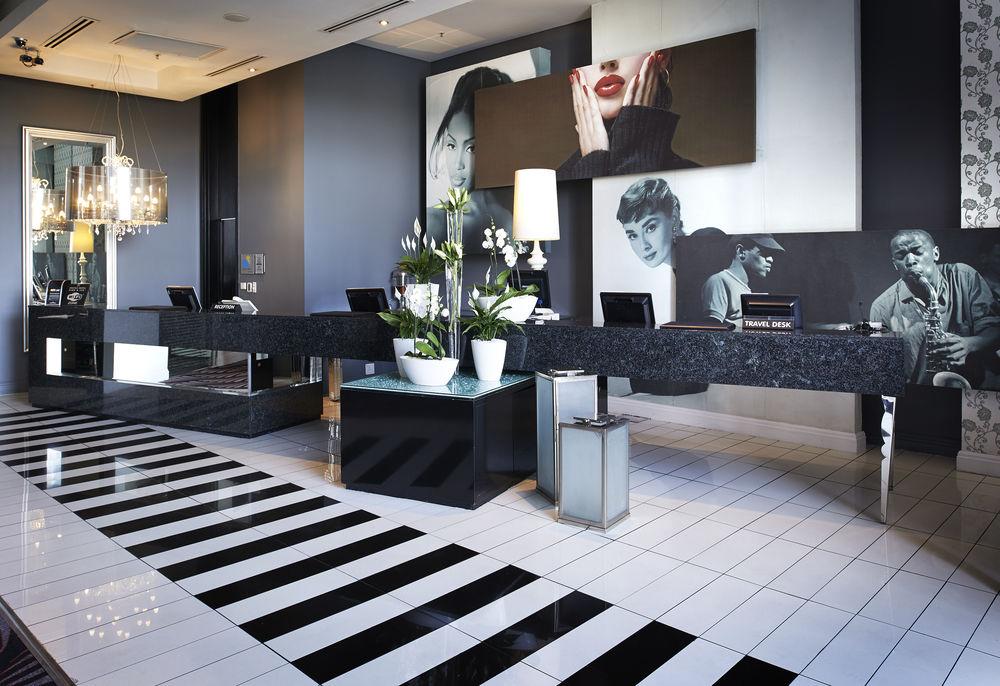 Protea Fire & Ice! By Marriott Melrose Arch