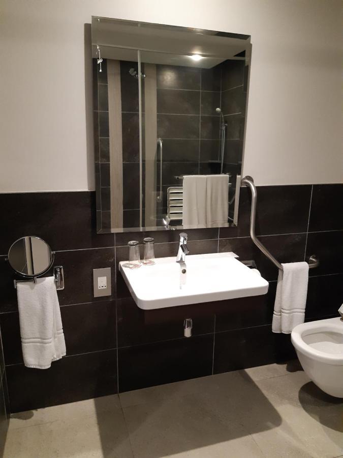 Hotel Newtown,