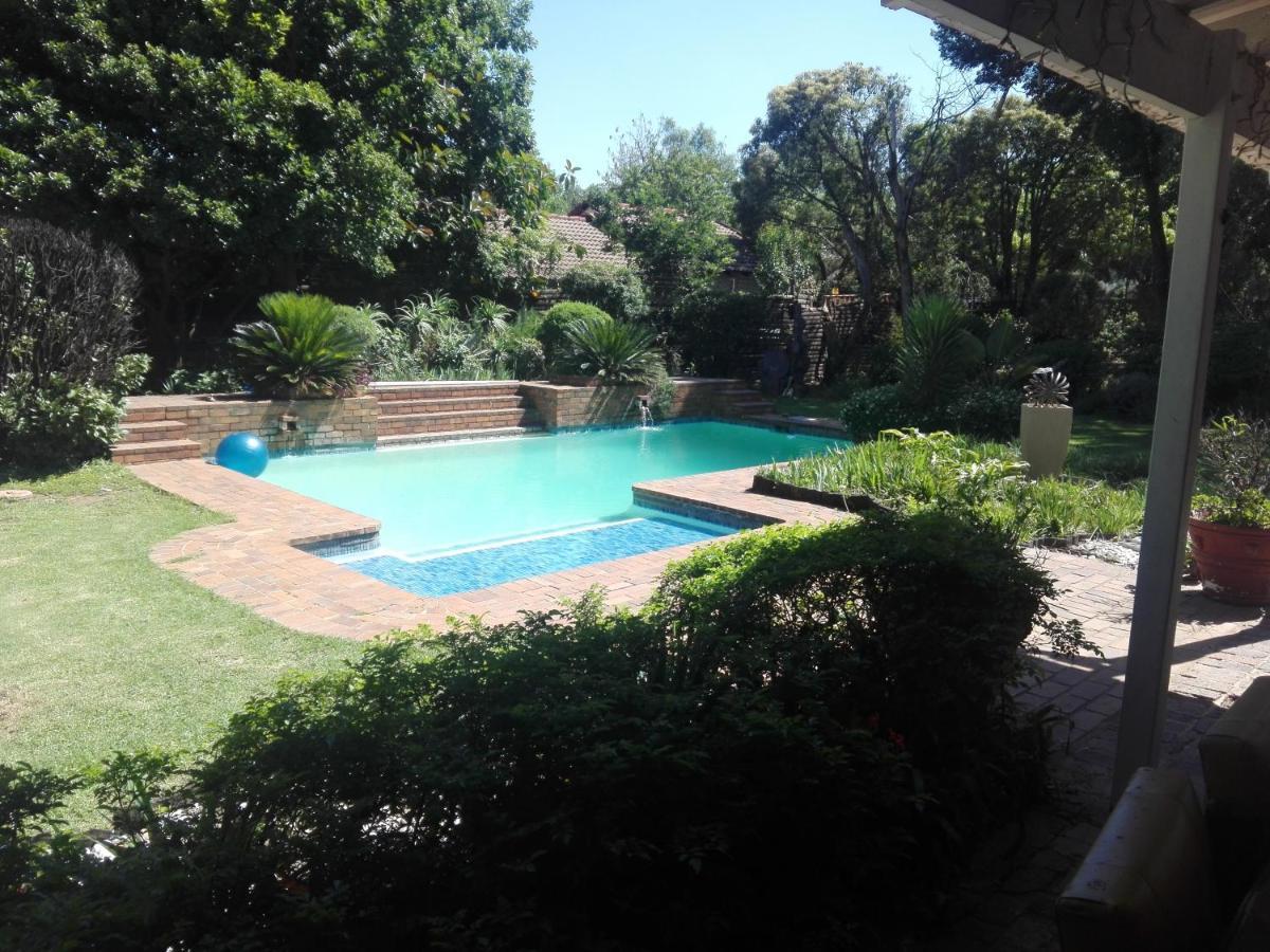 Fourways Guest * Johannesburg