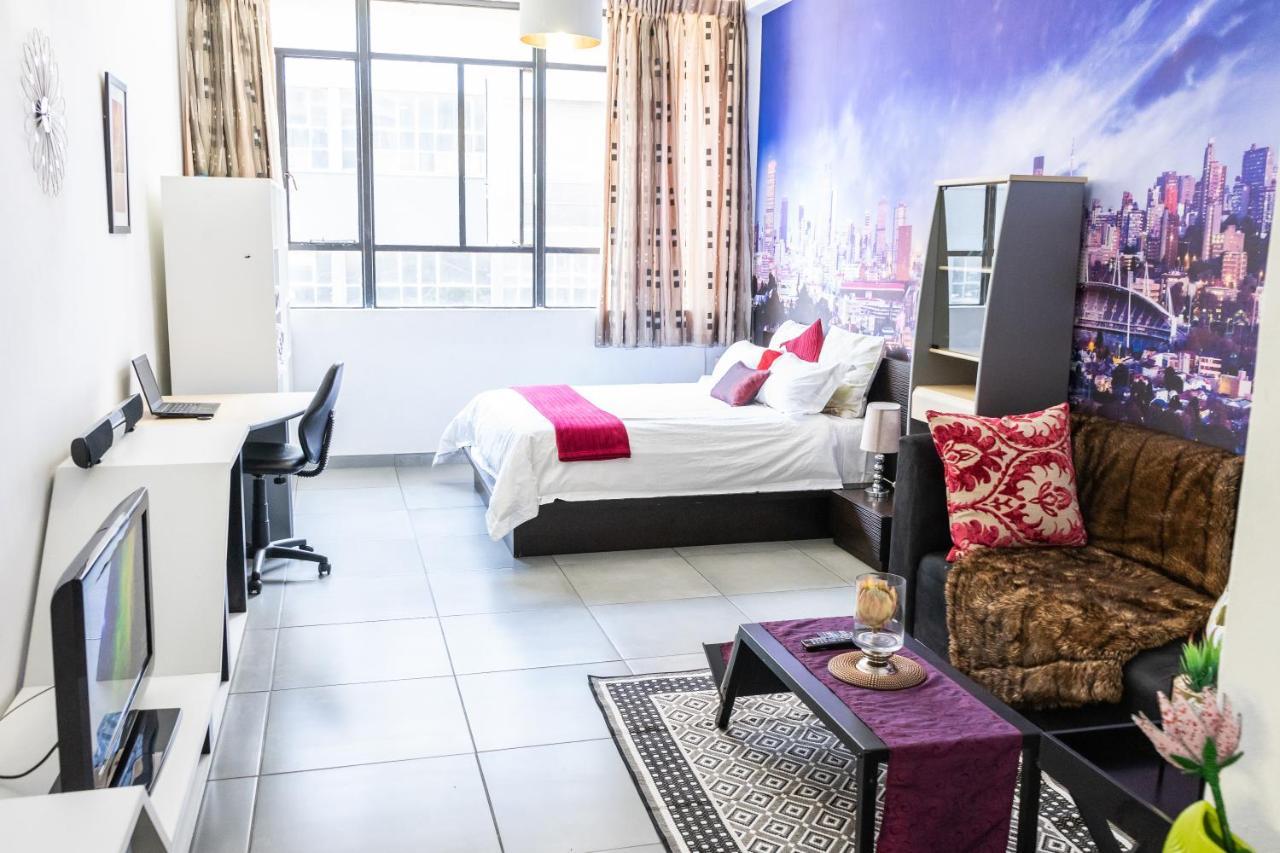 Apartment Stunning Maboneng Precinct At 12 Decades Building Johannesburg