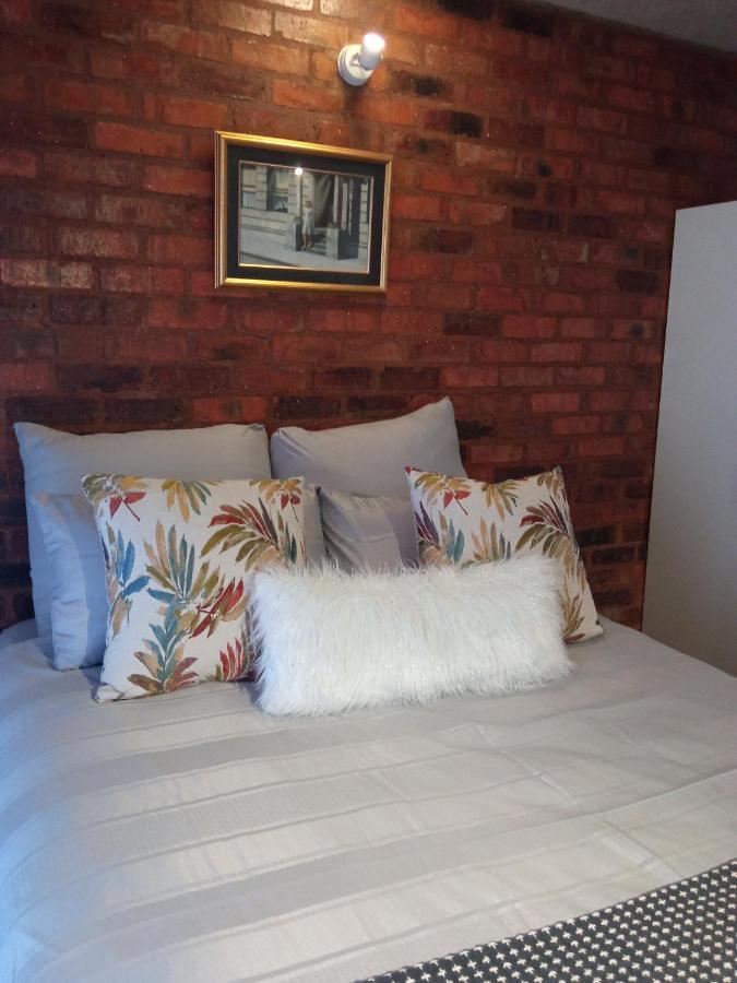 Royal Stina Hotel-style With Swimming Pool 2* Johannesburg