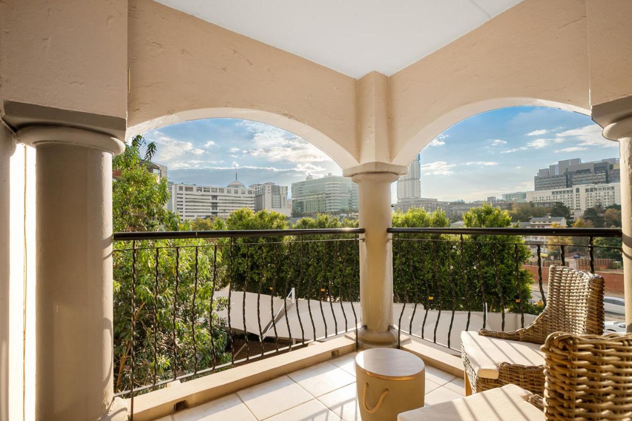 Apartment 13 Monte Sereno Johannesburg