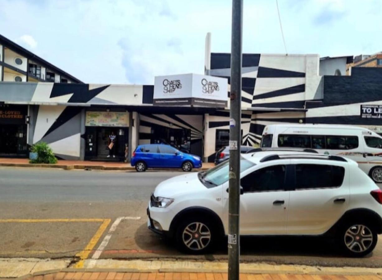 Cozy In The Center Of Maboneng With Free Wifi *