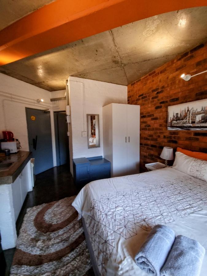 Kaleaba House In Vibey Maboneng Precint Apartment Johannesburg
