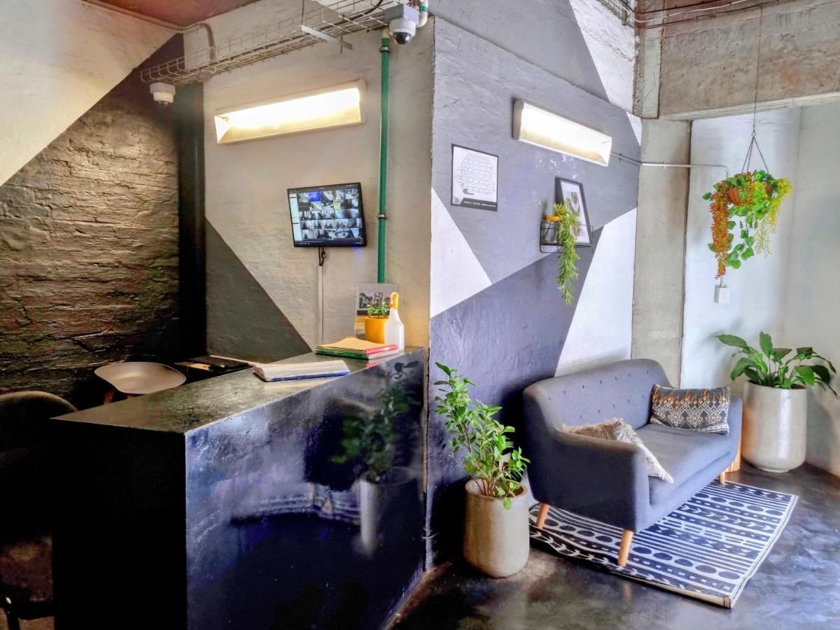 Kaleaba House In Vibey Maboneng Precint Apartment *