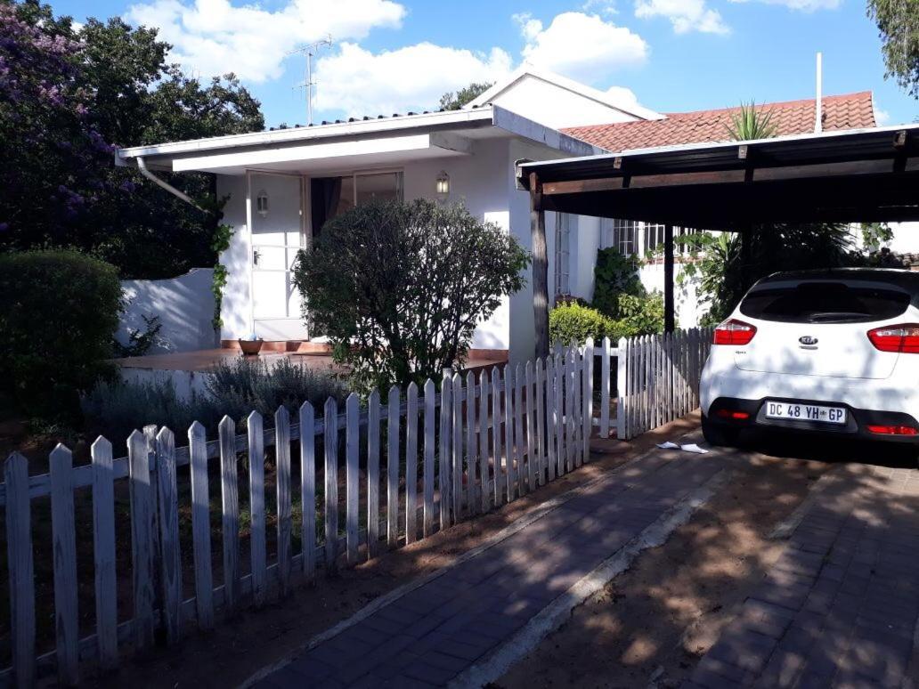 Fourways Guest