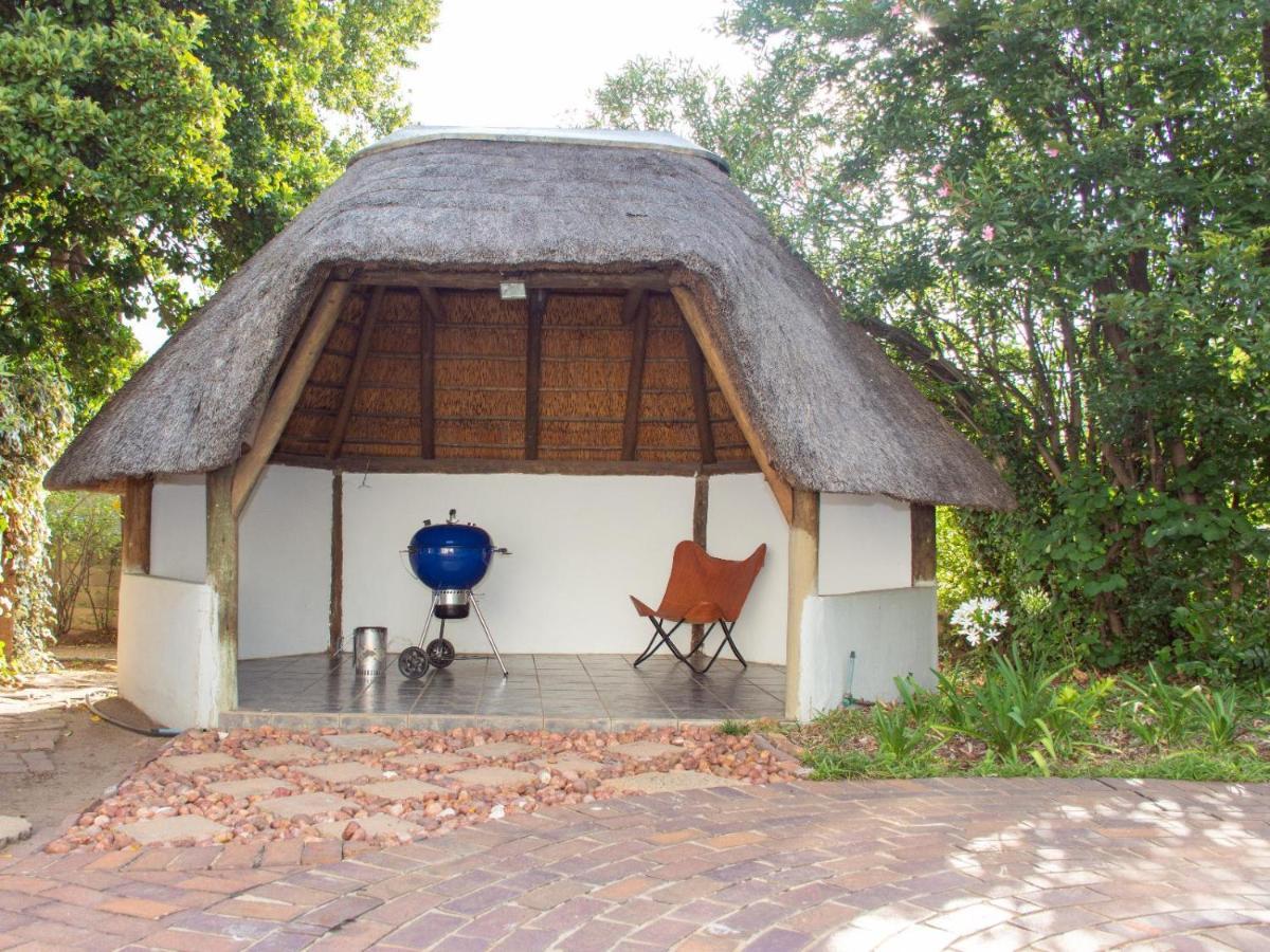 Zwelakho Furnished The Cube * Johannesburg