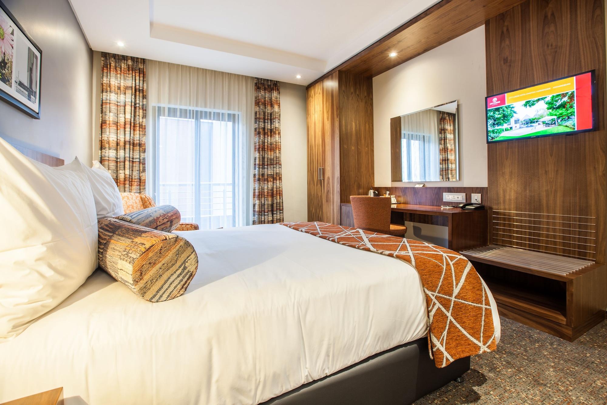 Hotel Newtown, 3*