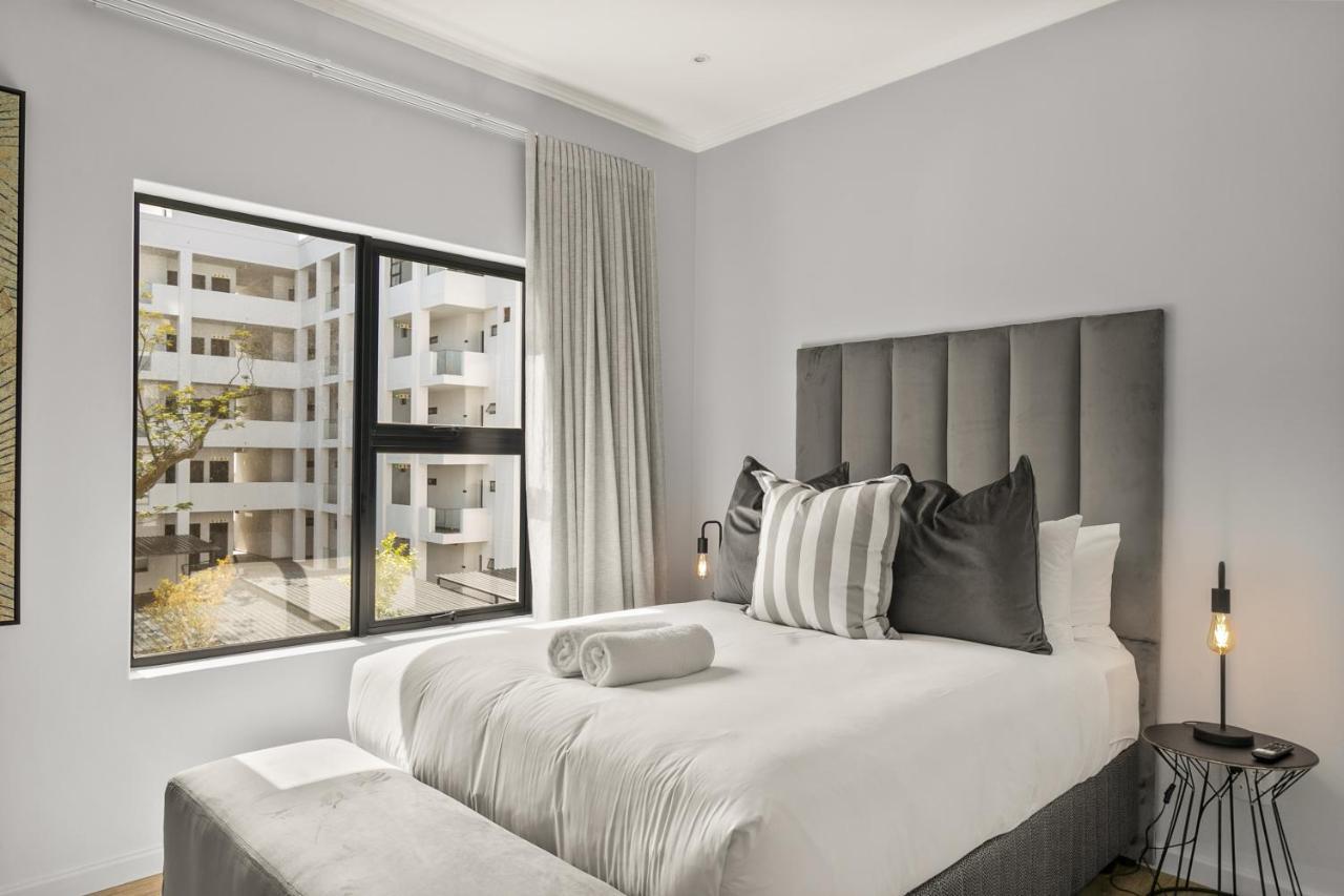The Monroe Luxury Apartment