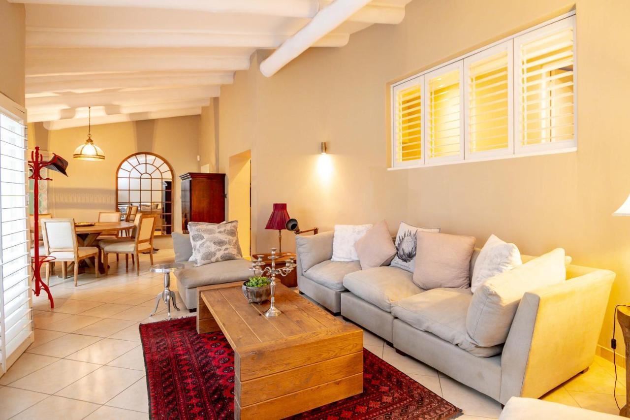 Cherry Hill Sandton Holiday home Johannesburg