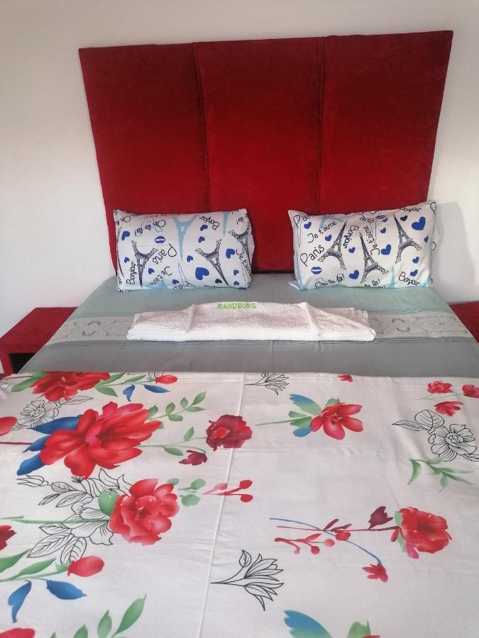Guest house Ferndale And Party Venue *