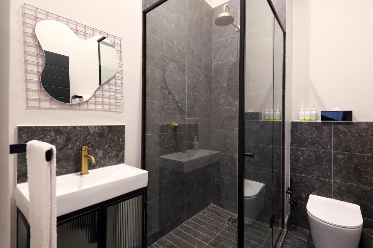 Hyatt House Rosebank Hotel