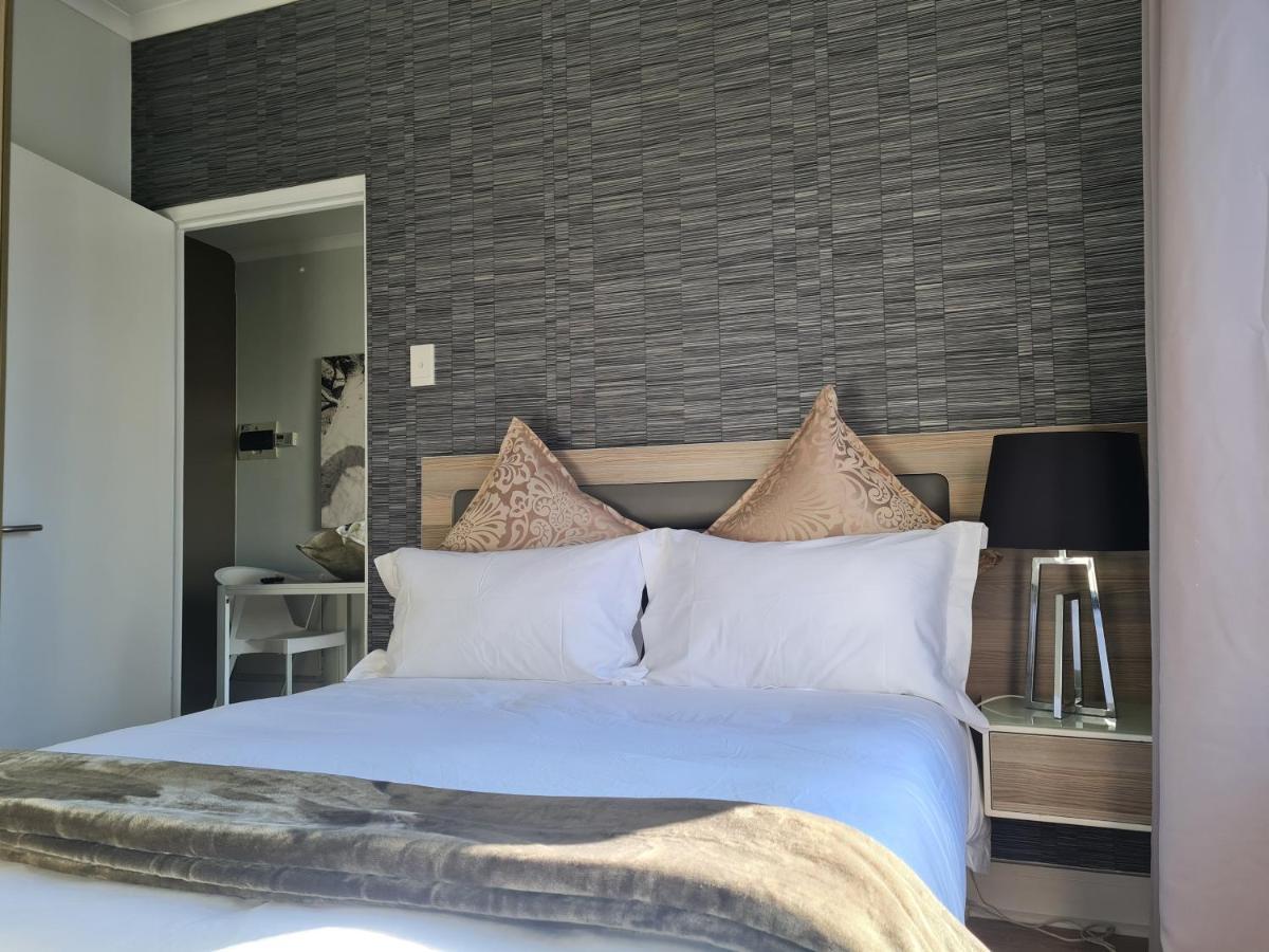 The Cube Rivonia Apartment *
