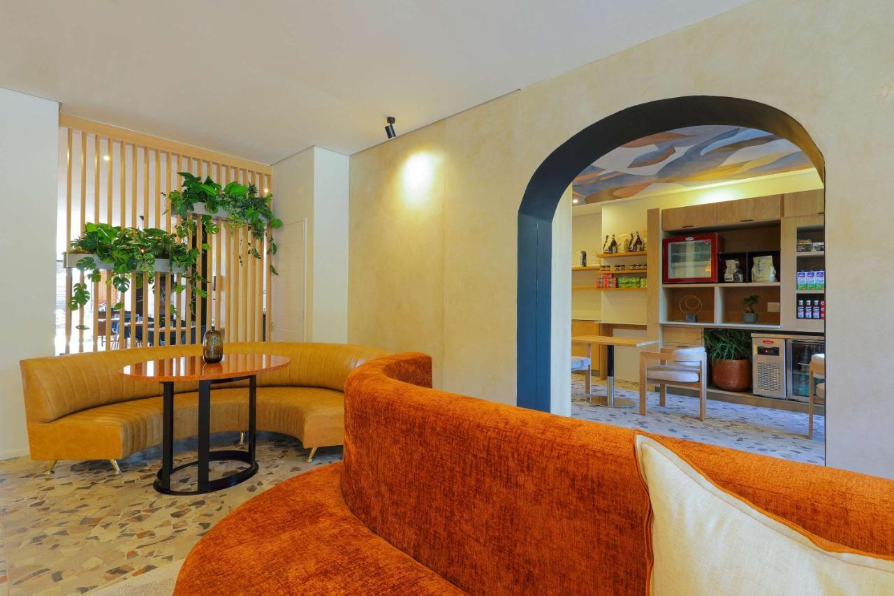 Hyatt House Rosebank Hotel