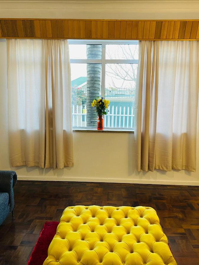 Bed & Breakfast Homelinks In Kensington *