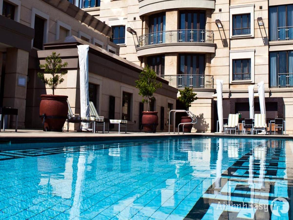 Luxury - Michelangelo Towers Apartment Johannesburg
