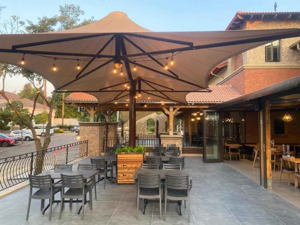 Hotel Garden Court Morningside Sandton