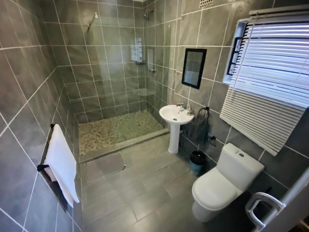The Curve Unit 2 Apartment Johannesburg