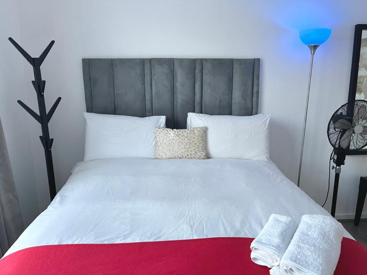 Lillys Point With Back Up Power Apartment *