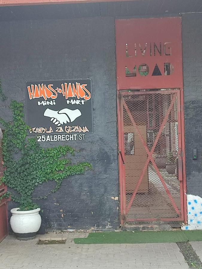 Apartment Living Moad 4 Sleeper Johannesburg