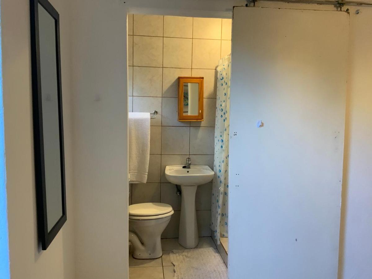 Apartment Coz In Randburg Johannesburg