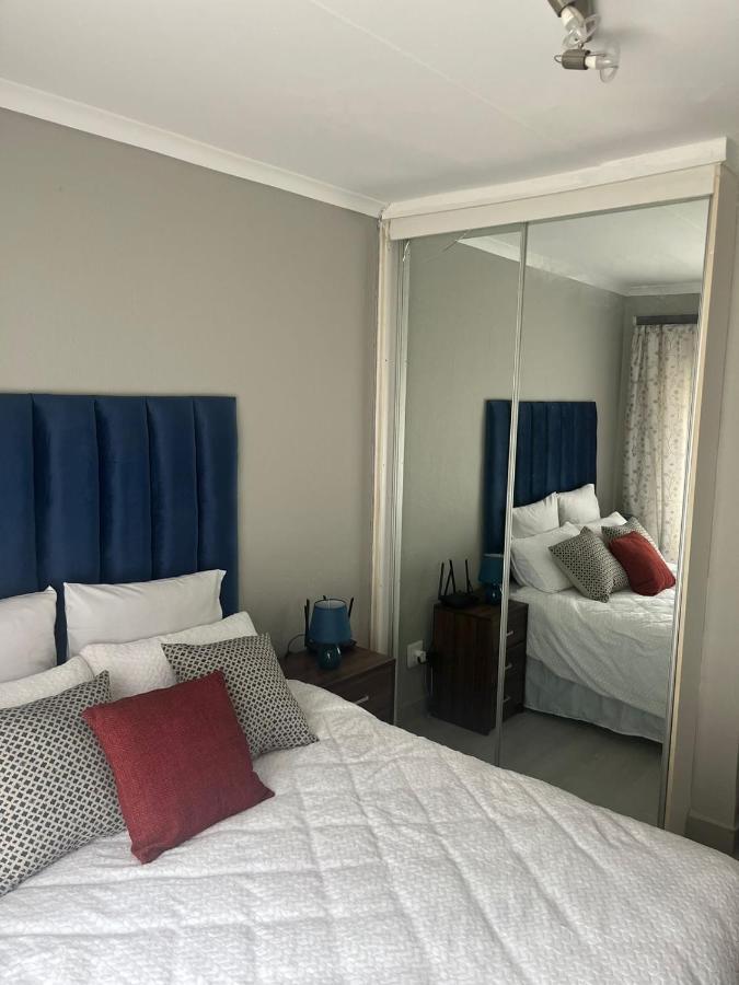 Rosa On St Khu cắm trại Johannesburg