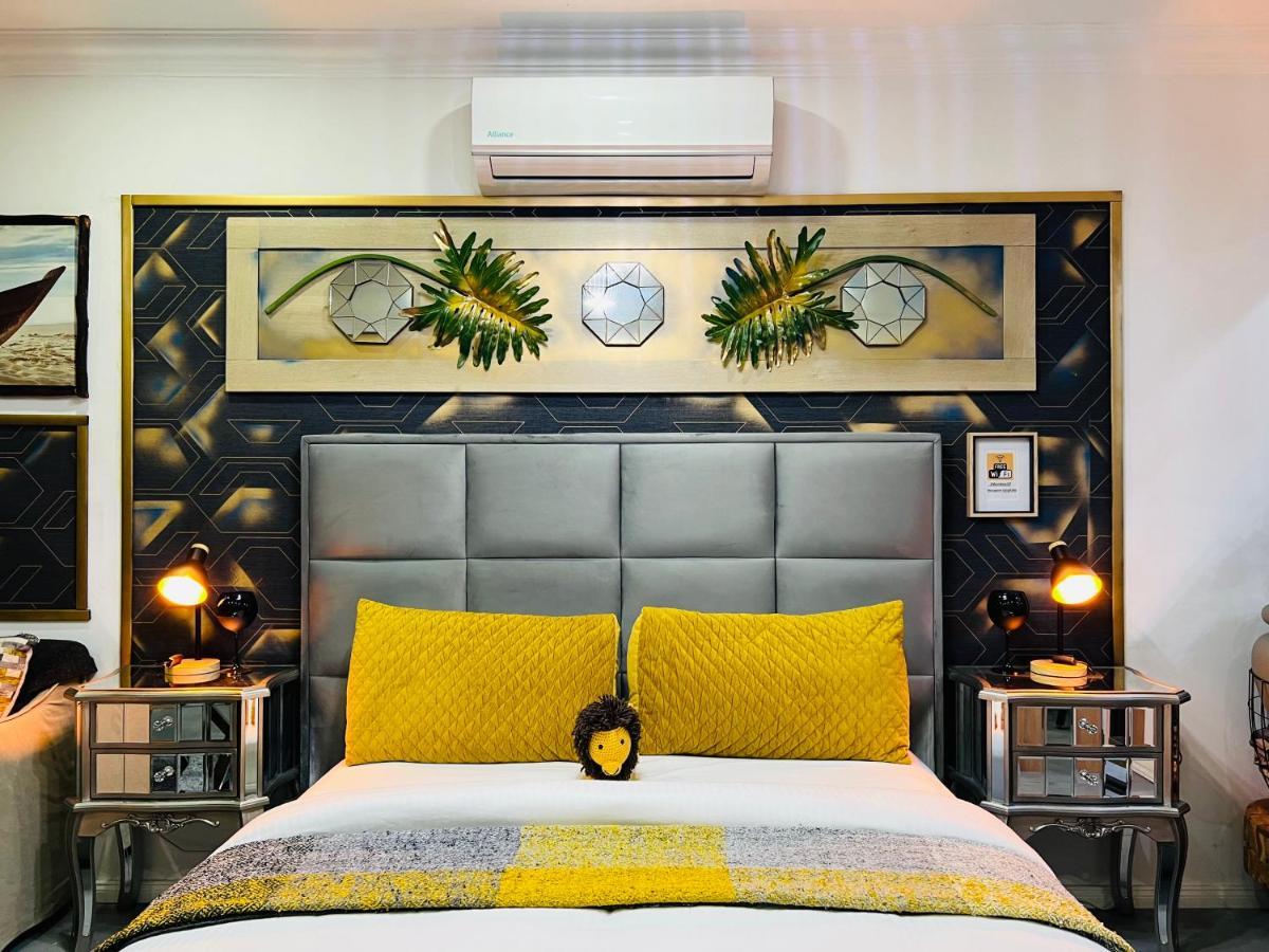 24 On Basil Boutique Luxury Aparthotel 4*